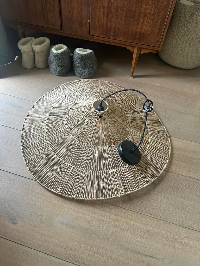 Rieten hanglamp, Huis en Inrichting, Lampen | Lampenkappen, Ophalen, Zo goed als nieuw, Rond