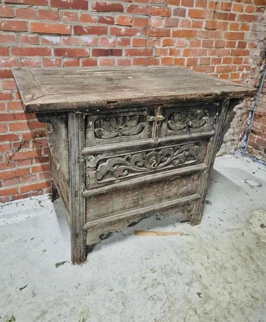 Antiek Dressoir / Sidetable met Houtsnijwerk, Ophalen of Verzenden