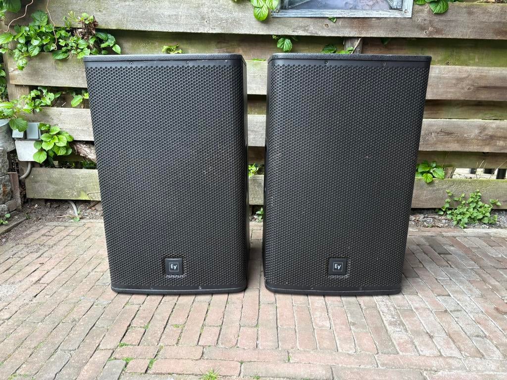 Electro voice ELX 115, Overige merken, Gebruikt, Ophalen of Verzenden, 120 watt of meer