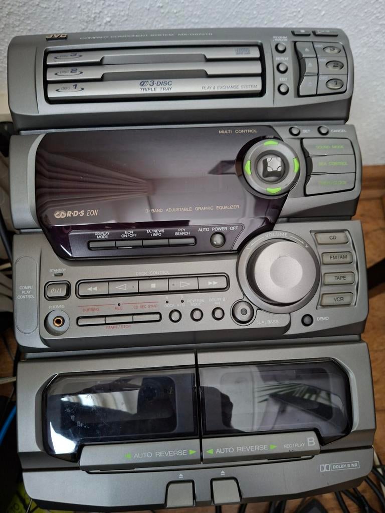 Mooi JVC mer cd wisselaar 2x boxxen en afstandsbediening., Ophalen, JVC, Wisselaar