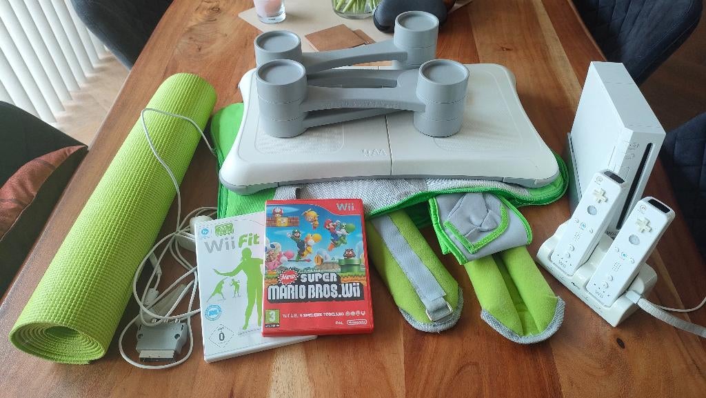 Nintendo Wii, Ophalen, Gebruikt, Met 2 controllers, Met games