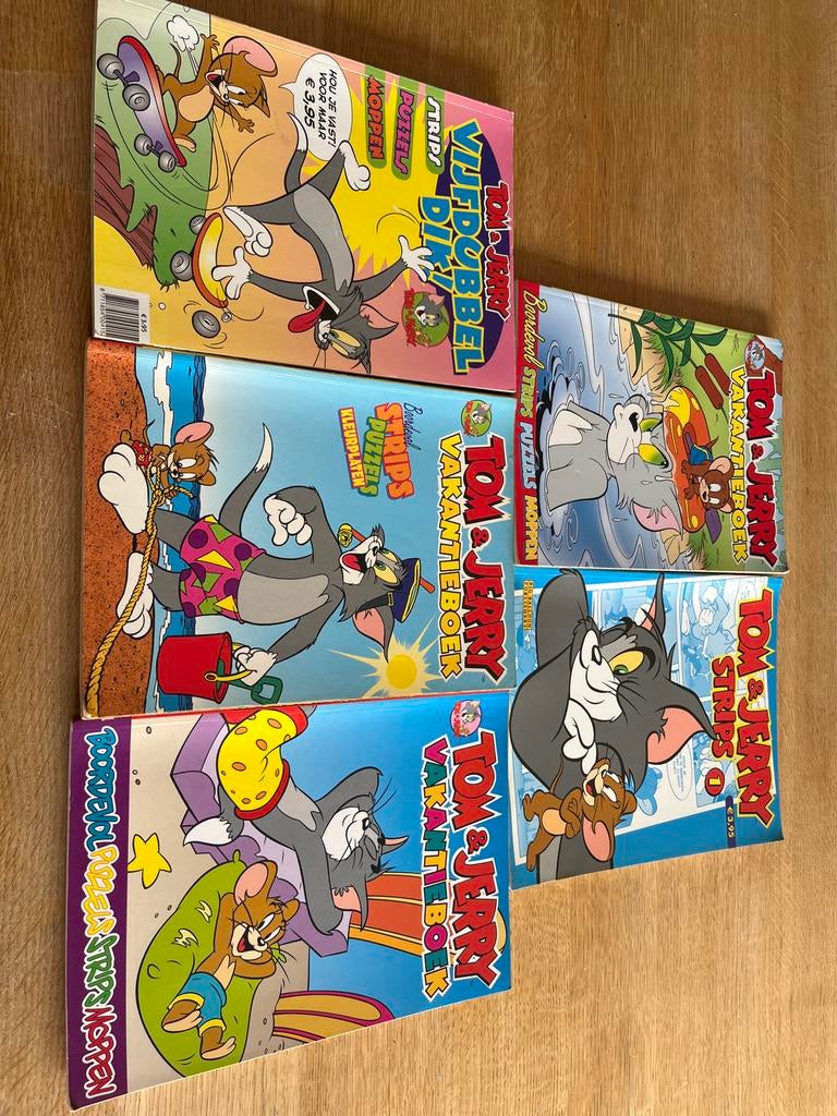 Tom en Jerry stripboeken - Vakantieboeken en meer, Boeken, Stripboeken, Meerdere stripboeken, Ophalen of Verzenden, Gelezen