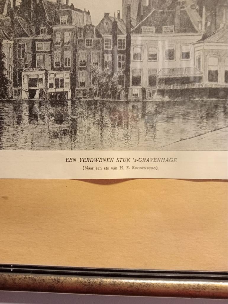 Ets 'Een verdwenen stuk 's-Gravenhage' naar H.E. Roodenburg, Antiek en Kunst, Ingelijst, Ets, Stadsgezicht, Ophalen of Verzenden