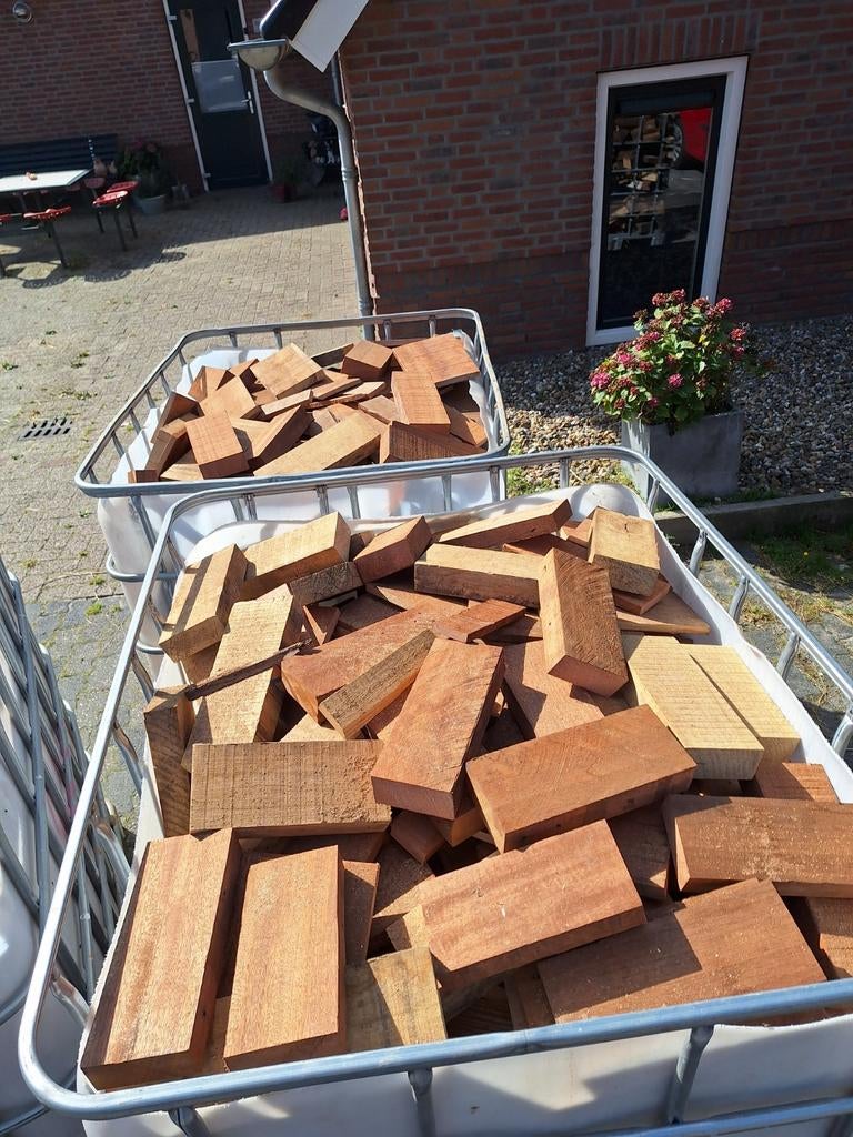 Droog openhaardhout,brandhout, kachelhout., Tuin en Terras, 6 m³ of meer, Ophalen, Overige houtsoorten, Blokken