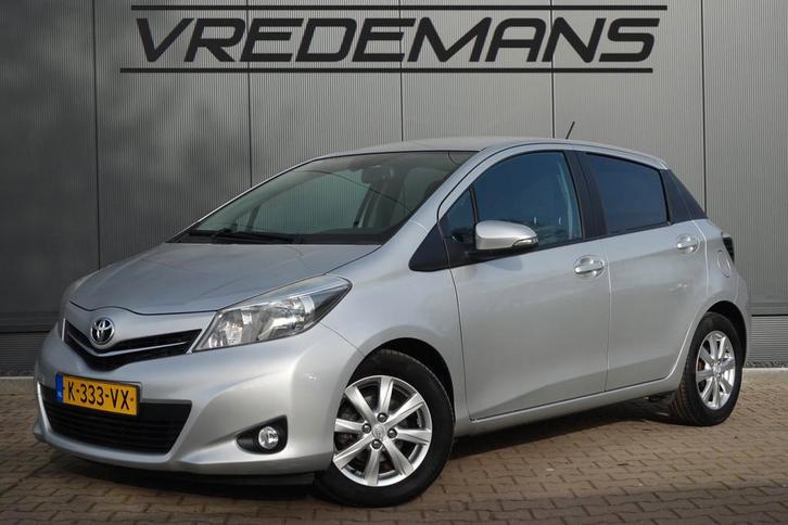 Toyota Yaris 1.3 VVT-i Aspiration Clima/Navi, Auto's, Toyota, Bedrijf, Te koop, Yaris, ABS, Achteruitrijcamera, Airbags, Airconditioning
