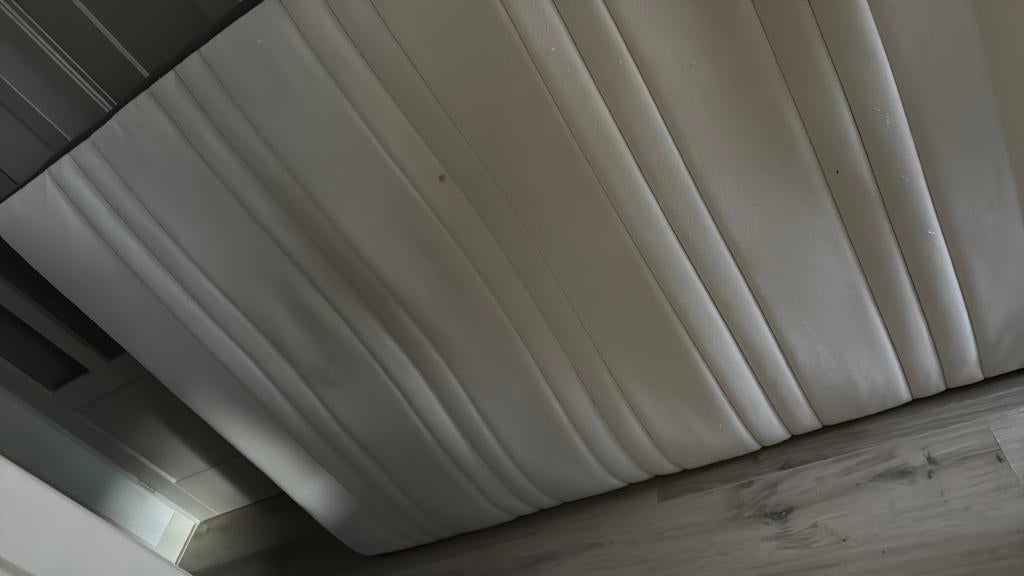Hövag IKEA matras 140x200, klein prijsje., Huis en Inrichting, Slaapkamer | Matrassen en Bedbodems, Ophalen, Gebruikt, Tweepersoons