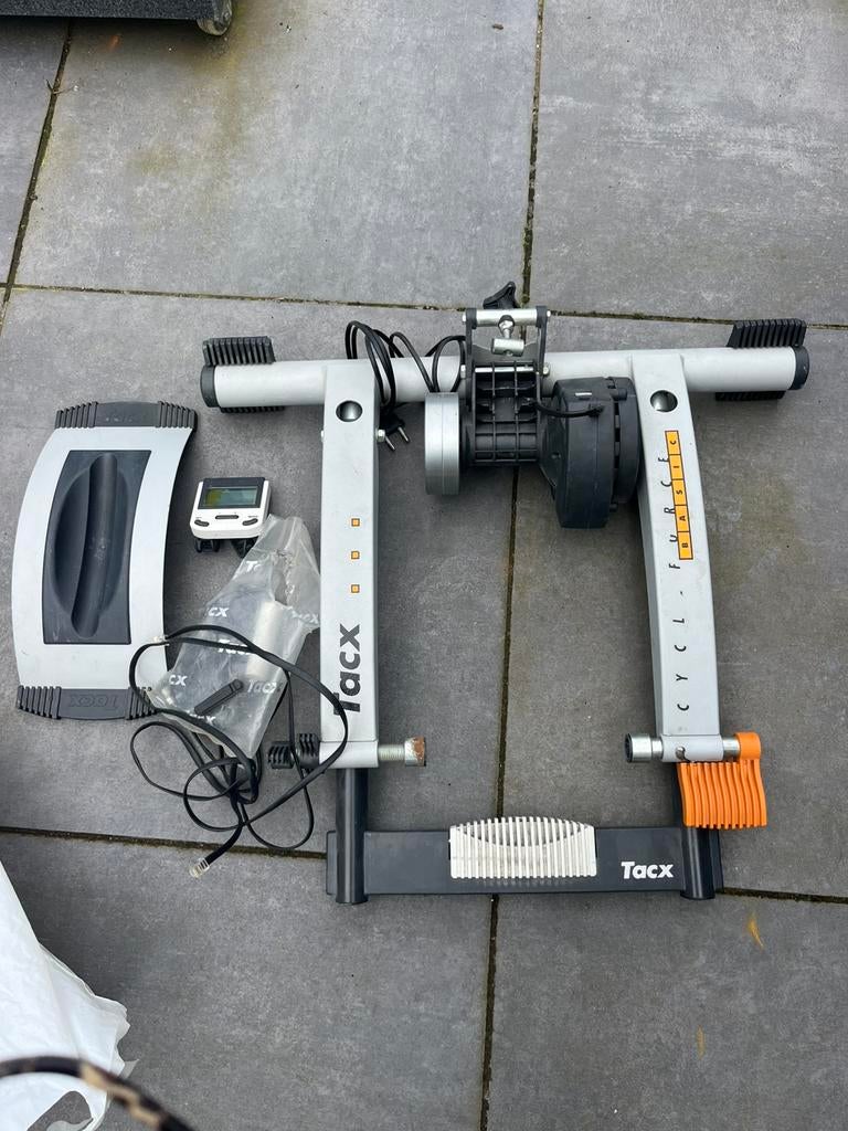 Tacx Cycleforce Fietstrainer/ Thule 529 Fietsdrager ( s), Ophalen of Verzenden, Gebruikt, Overige typen