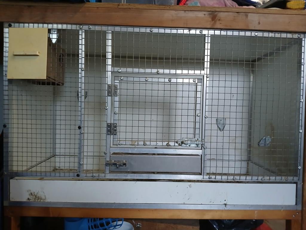 Broedkooi/ kweekbox, Dieren en Toebehoren, Vogels | Hokken en Kooien, Ophalen, Zo goed als nieuw, Aluminium, Broedkooi of Kweekkooi