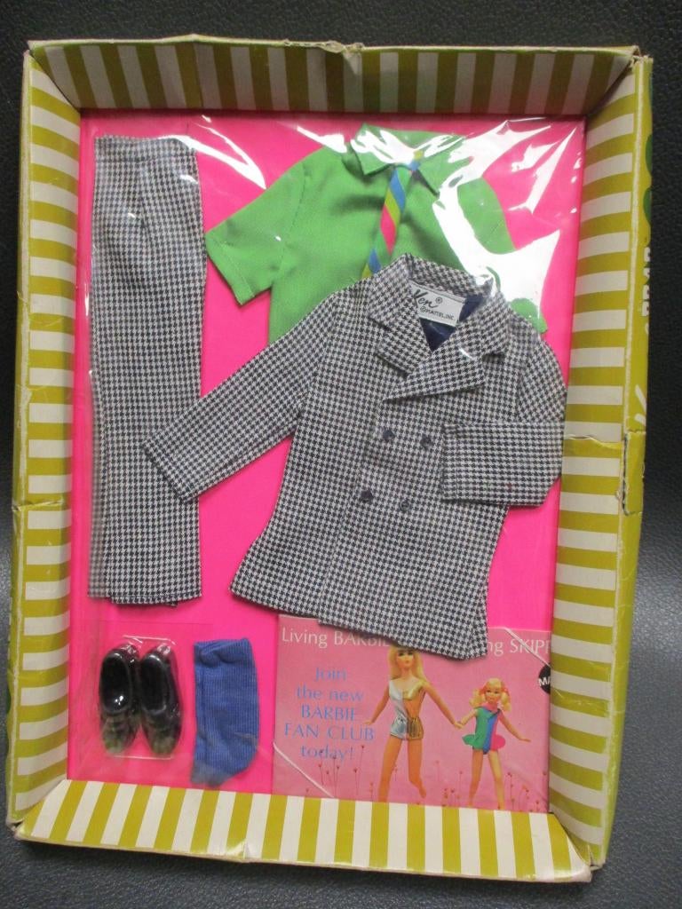 1969 BARBIE/KEN/BRAD Kledingset BIG BUSINESS Nieuw, Verzenden, Nieuw, Kleertjes