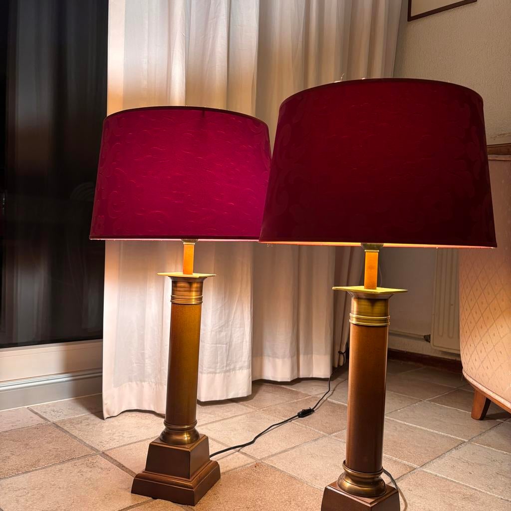 2 identieke schemerlampen met rode kappen, Ophalen, 50 tot 75 cm, Klassiek, Zo goed als nieuw