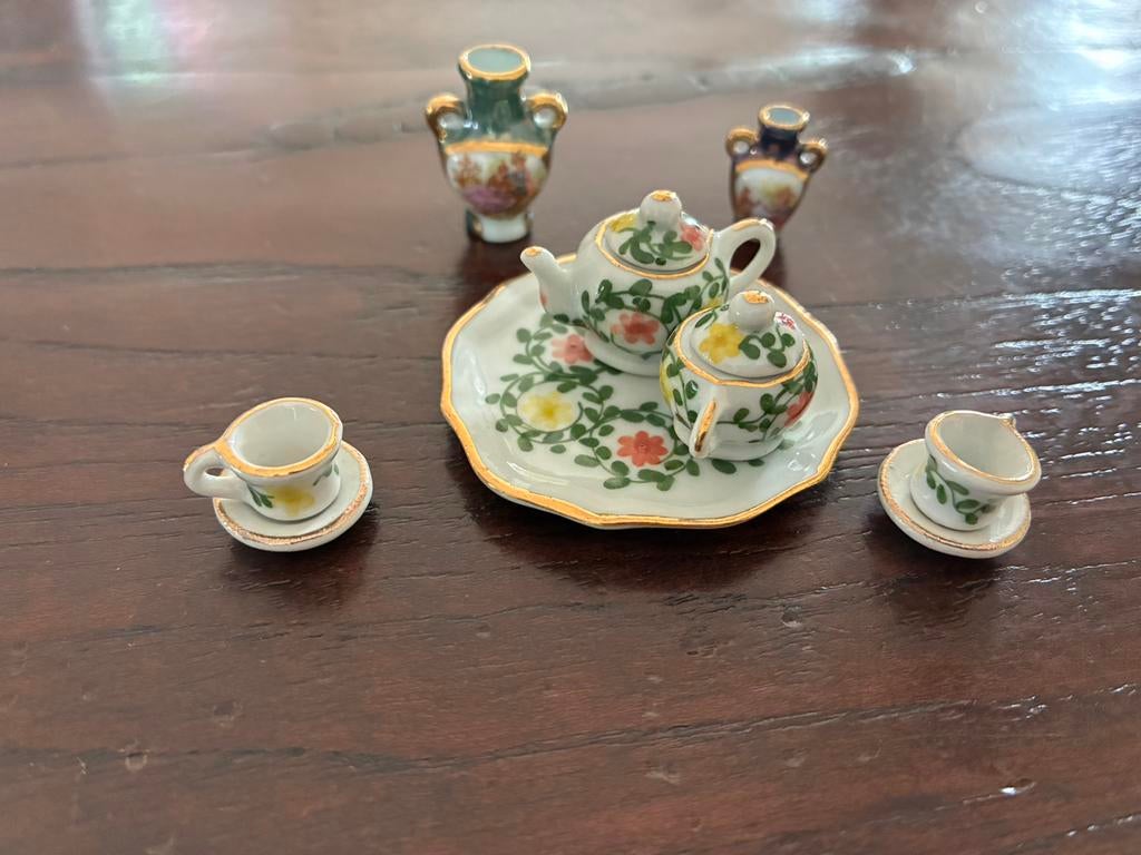 Miniatuur porselein voor bv poppenhuis, Verzamelen, Ophalen of Verzenden, Zo goed als nieuw, Poppenhuis