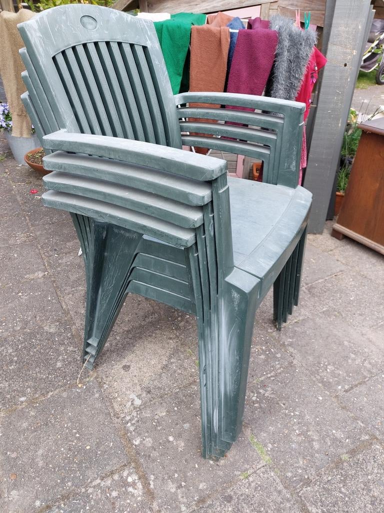 4 Hartman tuinstoelen, stapelbaar, gratis af te halen, Ophalen, Gebruikt, Kunststof, Stapelbaar
