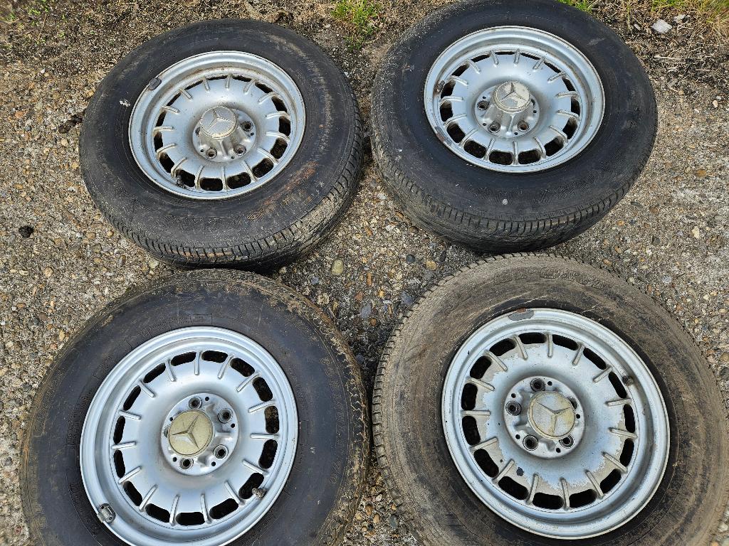 Mercedes kroonkurk, Auto-onderdelen, Ophalen, Gebruikt