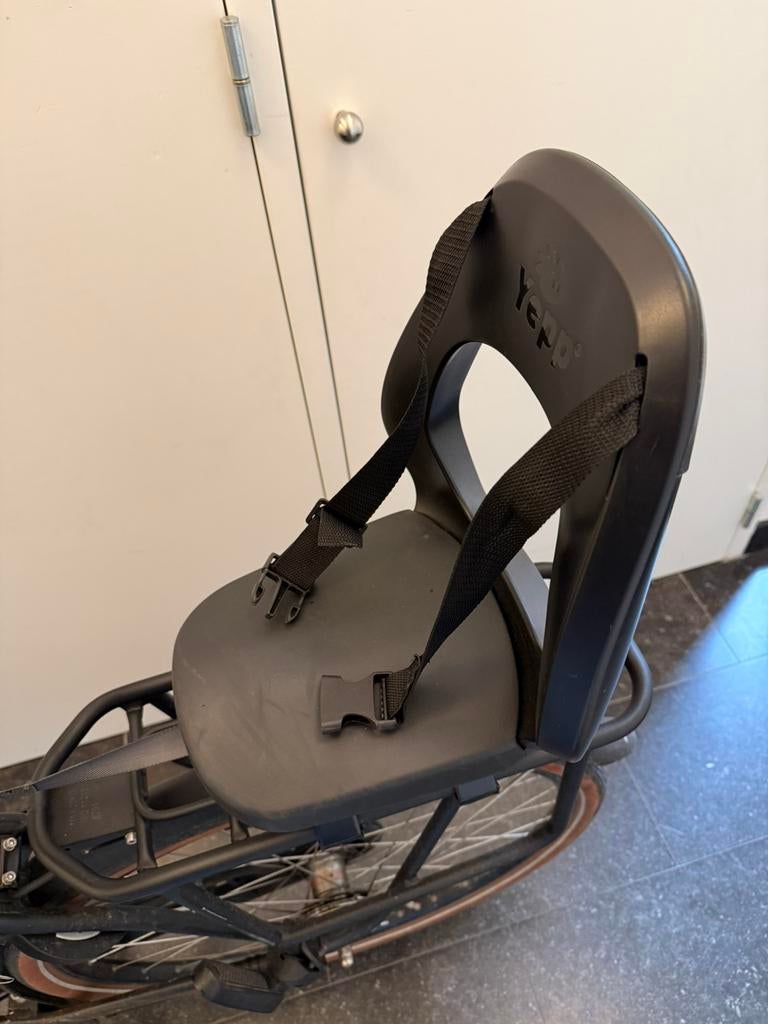 Yepp Junior zwart, Fietsen en Brommers, Fietsaccessoires | Fietsstoeltjes, Ophalen, Zo goed als nieuw, 15 t/m 36 kg