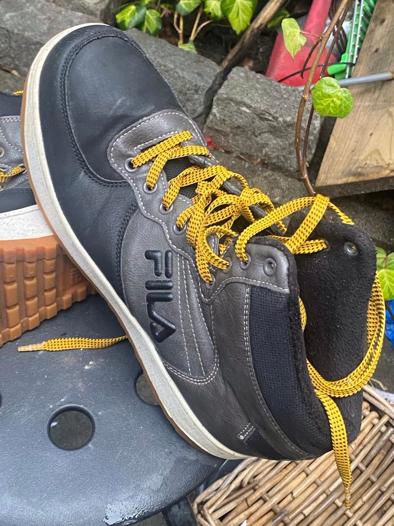 Fila echt leren schoenen maat 45 - ZGAN, Ophalen of Verzenden, Zo goed als nieuw, Zwart, Sneakers of Gympen