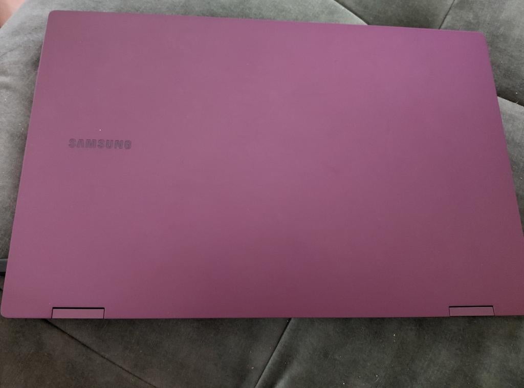 Samsung Galaxy Book2 Pro 360 15 NP950QED-KH1NL Aubergine, Computers en Software, Windows Laptops, Ophalen of Verzenden, Zo goed als nieuw