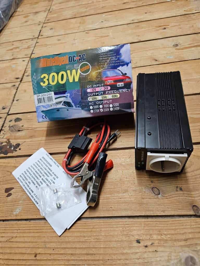 Omvormer 24 volt naar 220, Ophalen of Verzenden