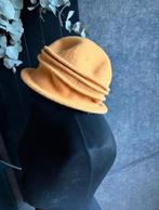 Seeberger mooie wollen cloche/hoed one size ZGAN, Kleding | Dames, Hoeden en Petten, Ophalen of Verzenden, Zo goed als nieuw, One size fits all