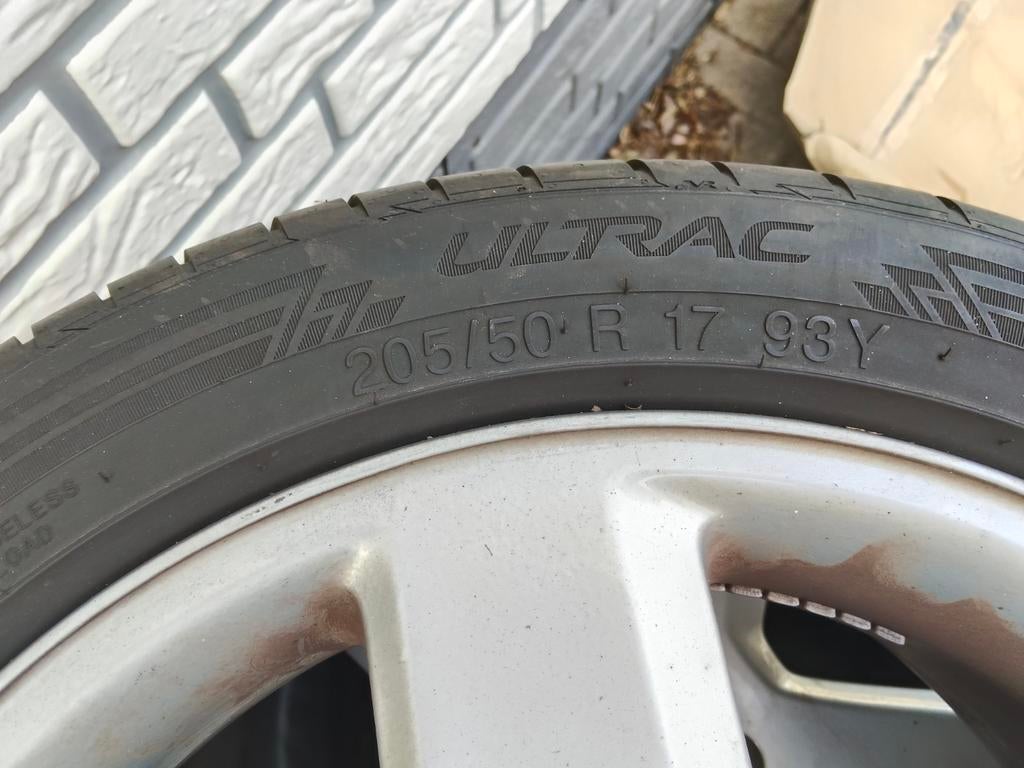 Velgen met zomerbanden v50, Ophalen