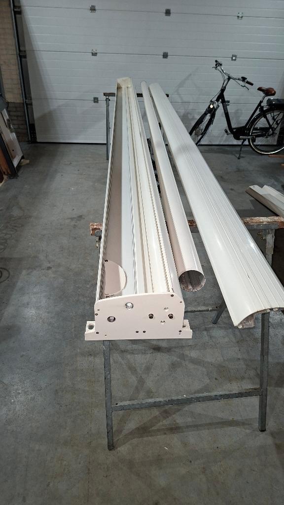 Terrasscherm, Tuin en Terras, Tuinschermen, Zo goed als nieuw, Aluminium, 150 tot 200 cm, 200 cm of meer, Ophalen