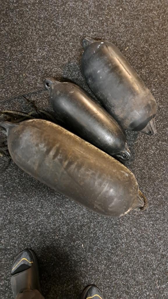 3 fenders..stootwillen te koop, Watersport en Boten, Ophalen, Gebruikt, Overige typen