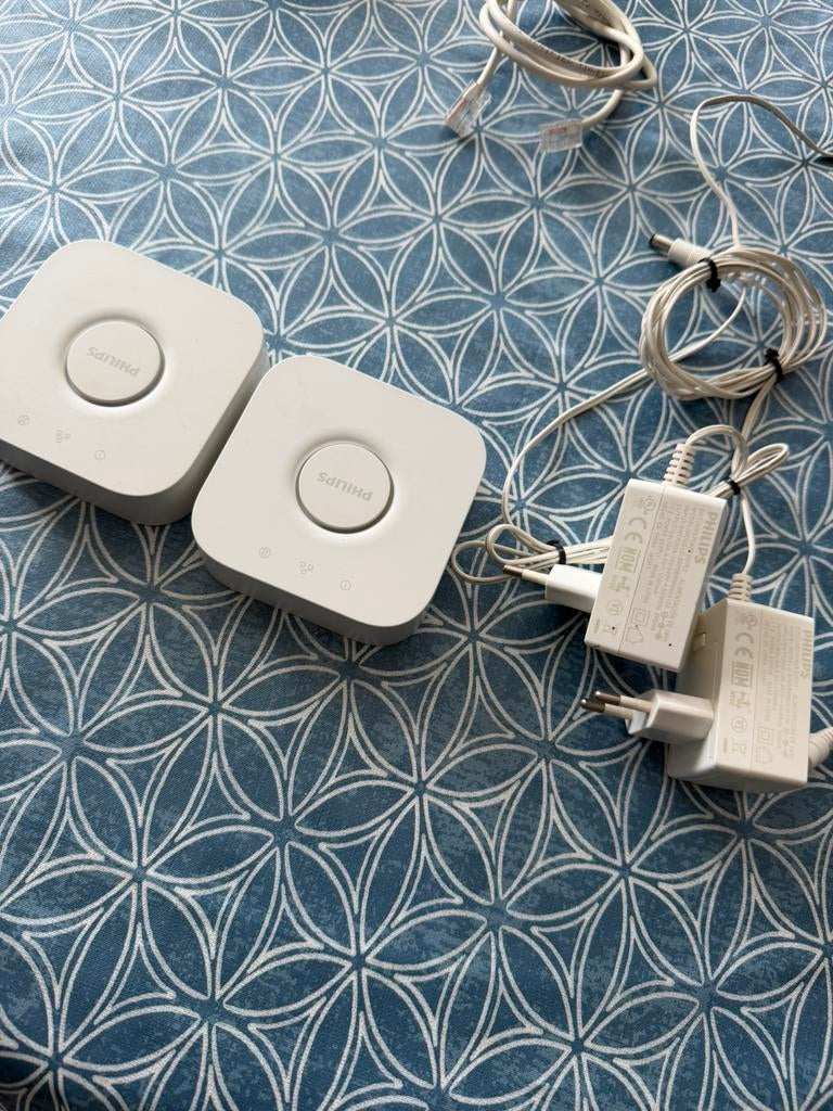2x Philips Hue Bridge V2, Ophalen of Verzenden, Gebruikt