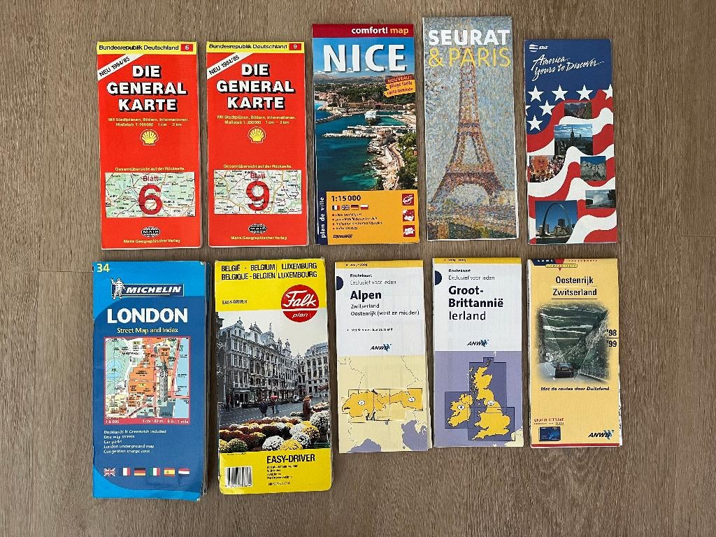 Plattegronden buitenland 10 stuks, Boeken, Atlassen en Landkaarten, 2000 tot heden, Ophalen of Verzenden, Nederland, Landkaart