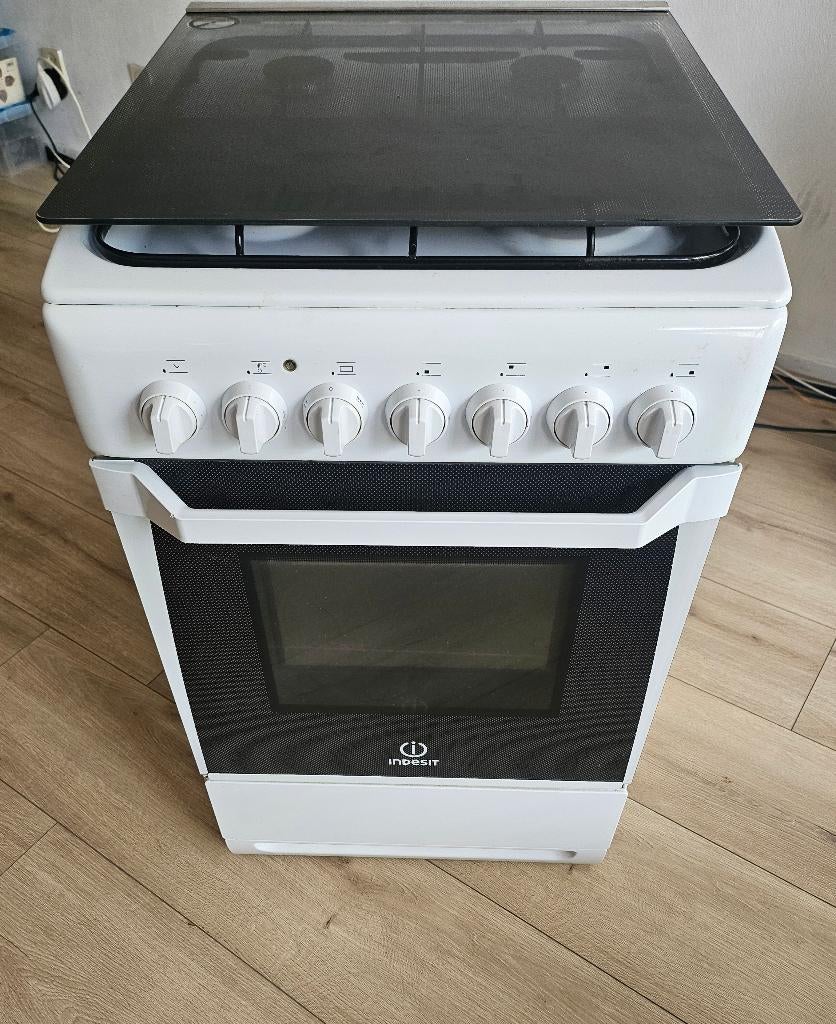 Schoon gasfornuis met elektrische oven, Witgoed en Apparatuur, Fornuizen, Ophalen, Gebruikt, Warmhoudplaat, 4 kookzones