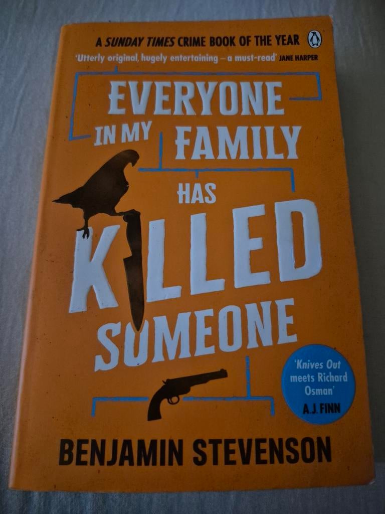 Everyone in My Family Has Killed Someone, Ophalen, Benjamin Stevenson, Zo goed als nieuw, Fictie