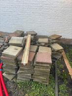 Gratis af te halen: Stenen en tegels voor tuin of oprit, Ophalen, Overige materialen, Gebruikt, Overige typen