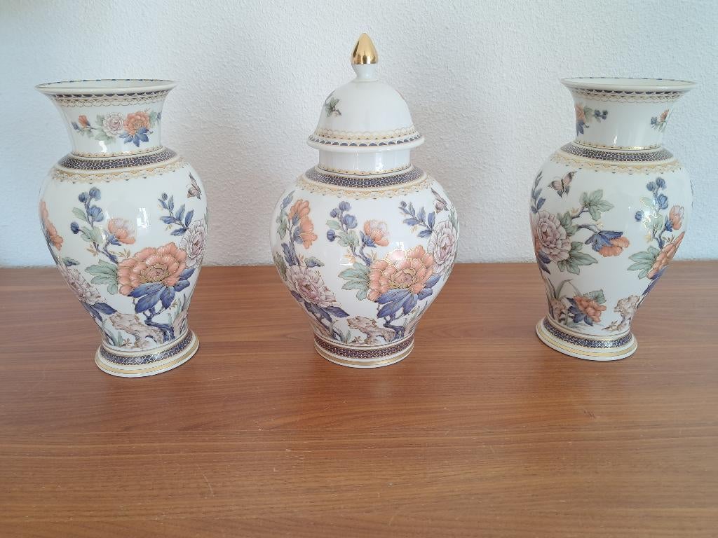 Kaiser porcelein 3 delig, Ophalen
