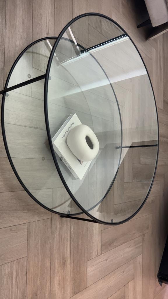 Moderne salontafel van veiligheidsglas en metaal, Huis en Inrichting, Tafels | Salontafels, Ophalen, Rond, 50 tot 100 cm, Zo goed als nieuw