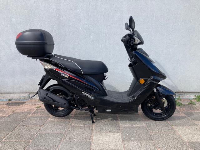 LEUKE KYMCO VP 50 4 TAKT SNOR SCOOTER ! WEINIG KM ! BJ 2013
