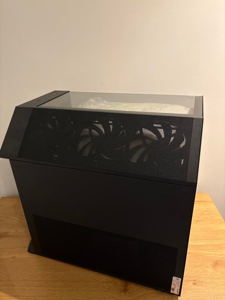 High-End Gaming PC met RTX 4060 Ti en i5-14500, Ophalen, Zo goed als nieuw