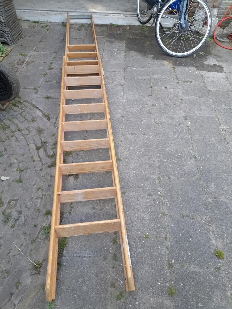 Houten Vliezotrap Zoldertrap - 43 cm breed, uitschuifbaar, Ophalen
