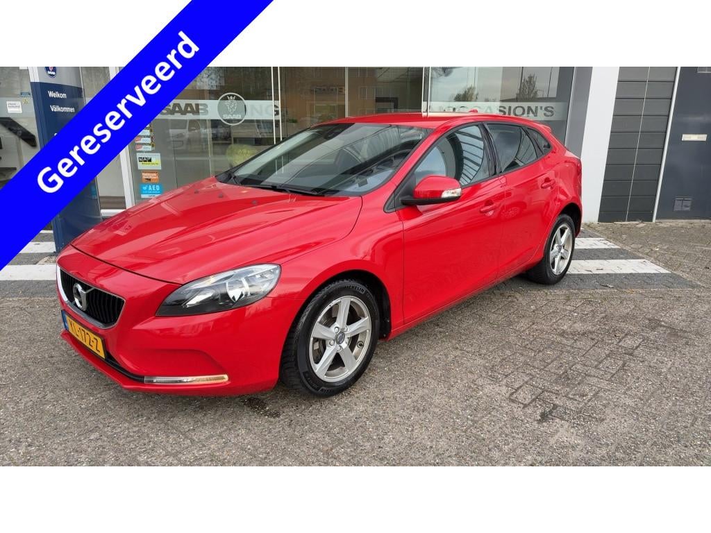Volvo V40 1.5 T2 Nordic+ Trekhaak | Cruise Control, Auto's, Volvo, Bedrijf, Te koop, V40, ABS, Airbags, Airconditioning, Alarm