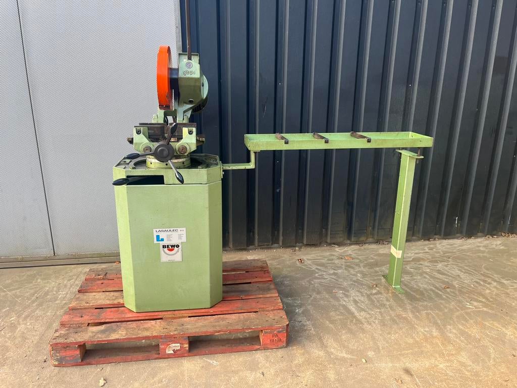 Bewo afkortzaag Type CPO 315 LT met zaagblad en rollenbaan, Ophalen of Verzenden, Zo goed als nieuw, Afkortzaag, 30 tot 70 mm