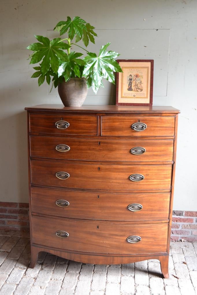 Prachtige antieke Engelse gebogen mahonie ladekast, dressoir, Verzenden