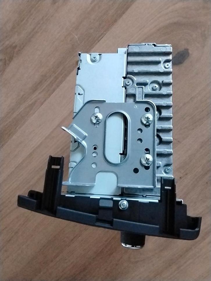 Radio Navigatie Systeem CQ-UZ41F1XE, Auto diversen, Autoradio's, Gebruikt, Ophalen of Verzenden