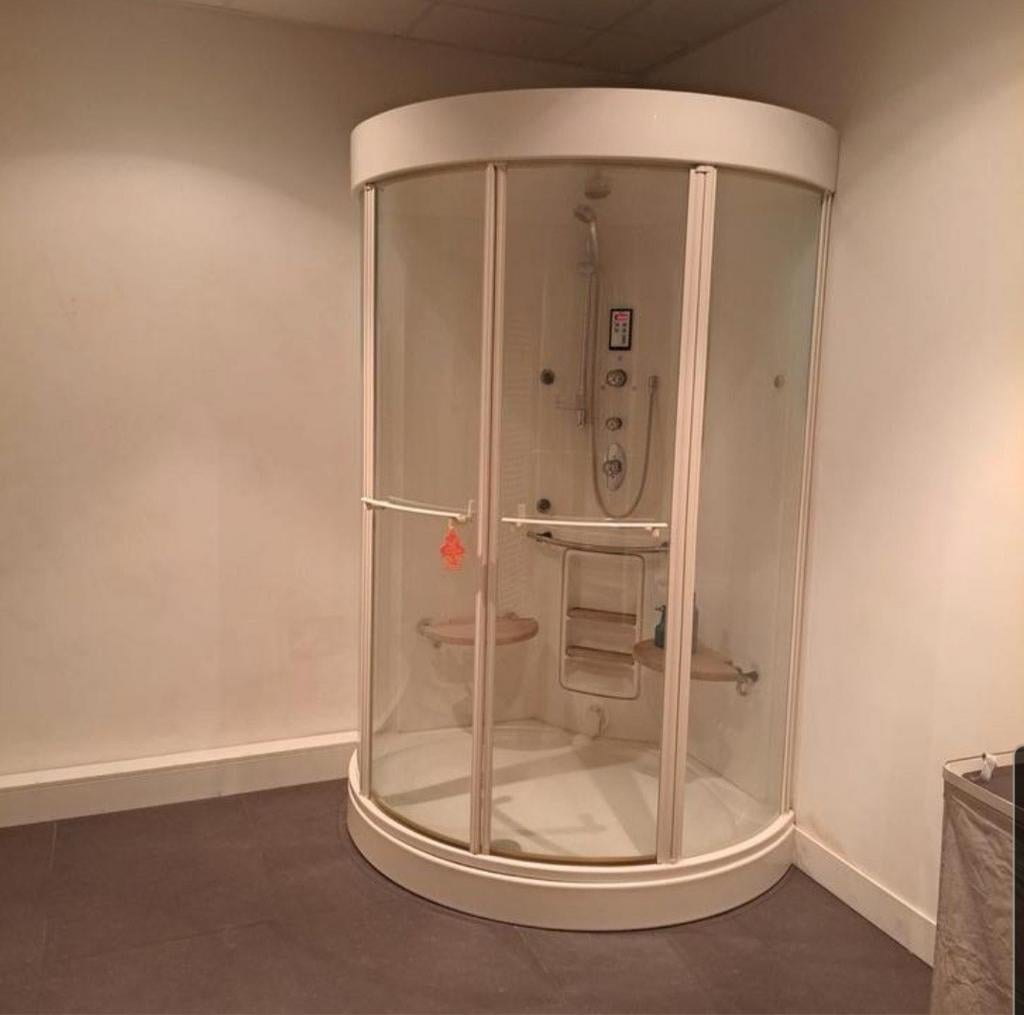 Hoesch Milano Douchecabine - Luxe en Compleet, Huis en Inrichting, Ophalen, Gebruikt, Wit, Overige typen