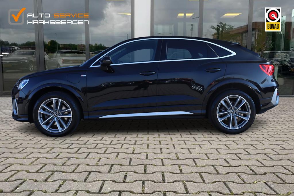 Audi Q3 Sportback 45 TFSI e S-Line | ACC | Camera | Virtual, Auto's, Audi, Gebruikt, Leder en Stof, Zwart, Hybride Elektrisch/Benzine