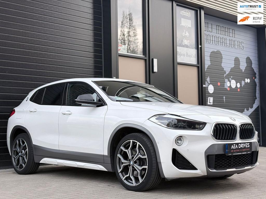 BMW X2 xDrive20i High Executive M-Pakket | Full options, lan, Auto's, 1998 cc, 2000 kg, Leder en Stof, Bedrijf