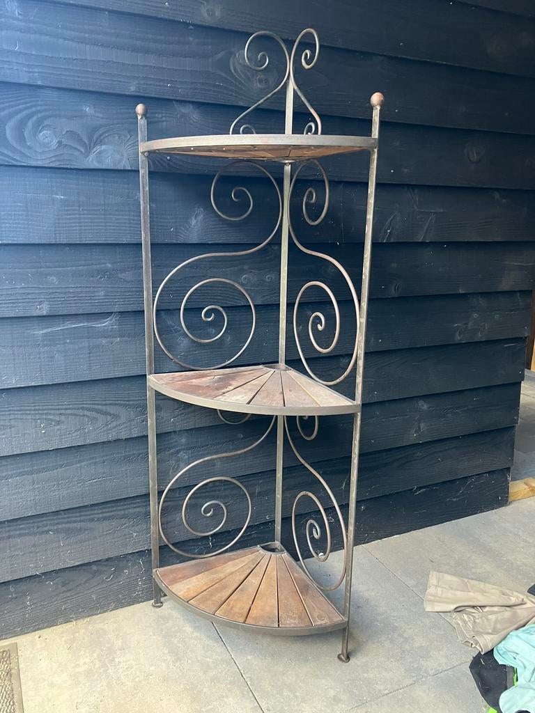 Mooi gierijzeren hoekrek, Antiek en Kunst, Ophalen of Verzenden