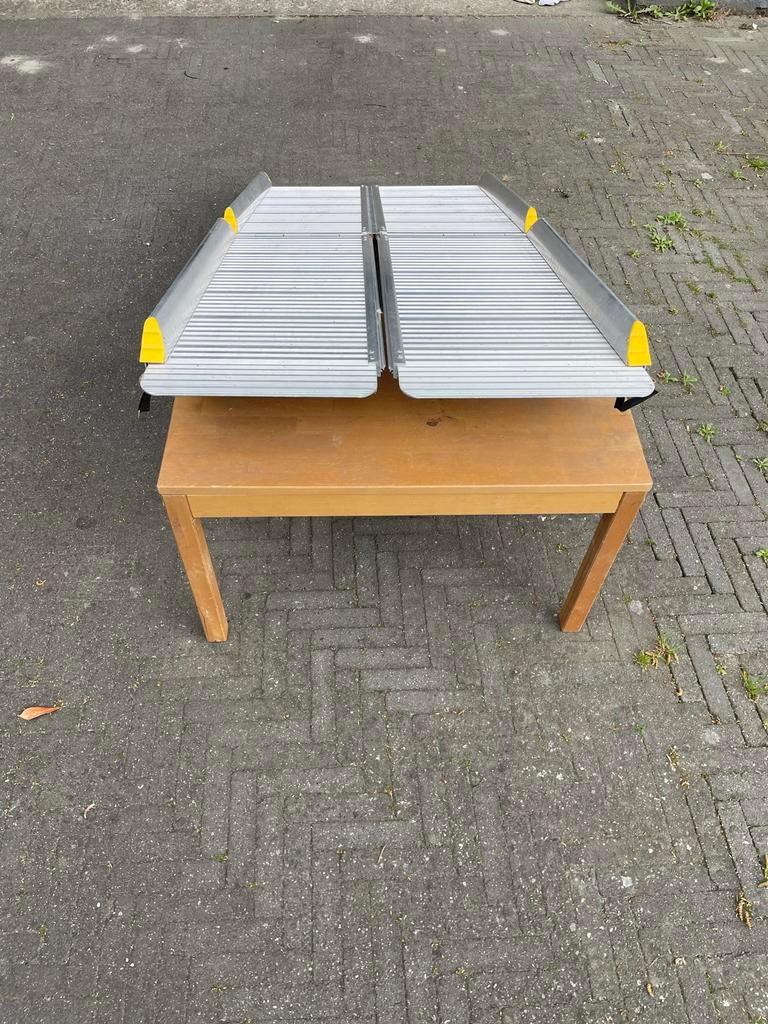 Opvouwbare oprijplaat tot 300 kg, Ophalen, Inklapbaar, Elektrische rolstoel