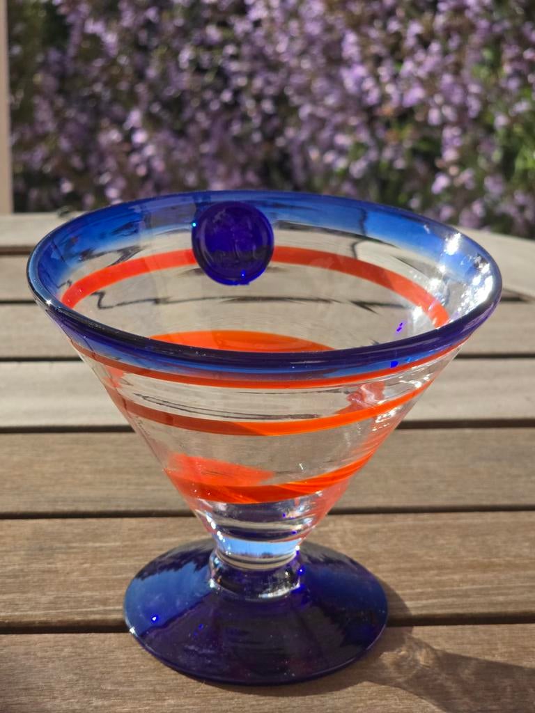 Royal Caribbean Kosta Boda Rode Spiraal Handgeblazen Martini, Ophalen of Verzenden