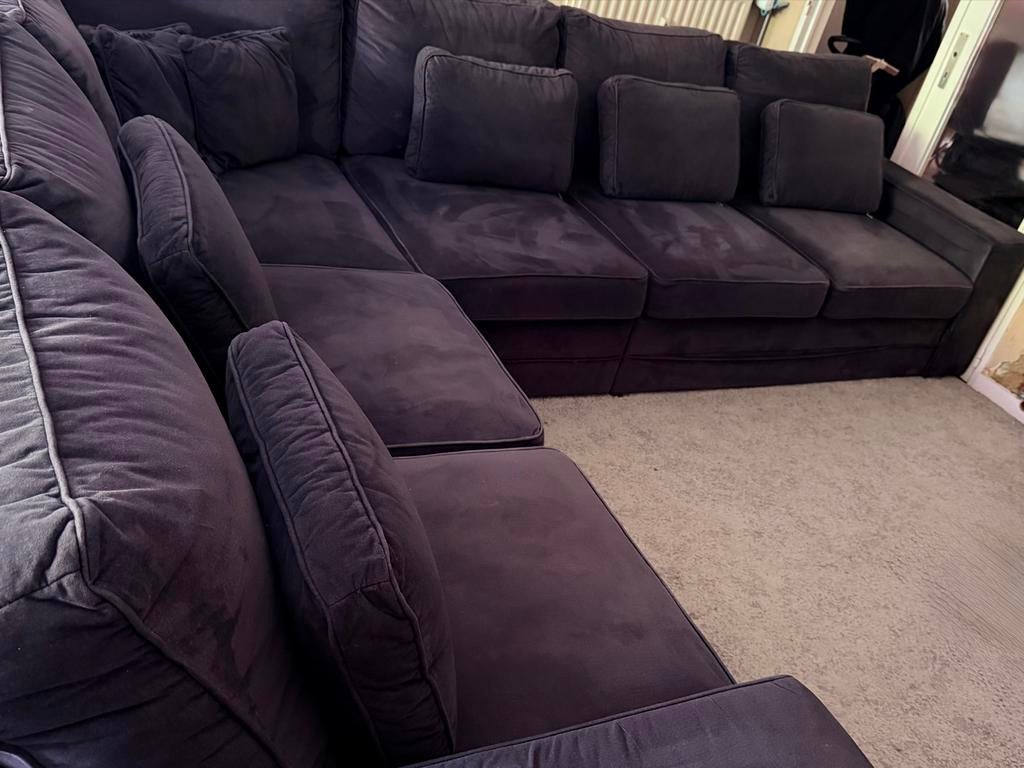 Comfortabele hoekbank, 4 jaar oud - ideaal voor nieuwe wonin, Huis en Inrichting, Ophalen, Gebruikt, 100 tot 125 cm, Hoekbank