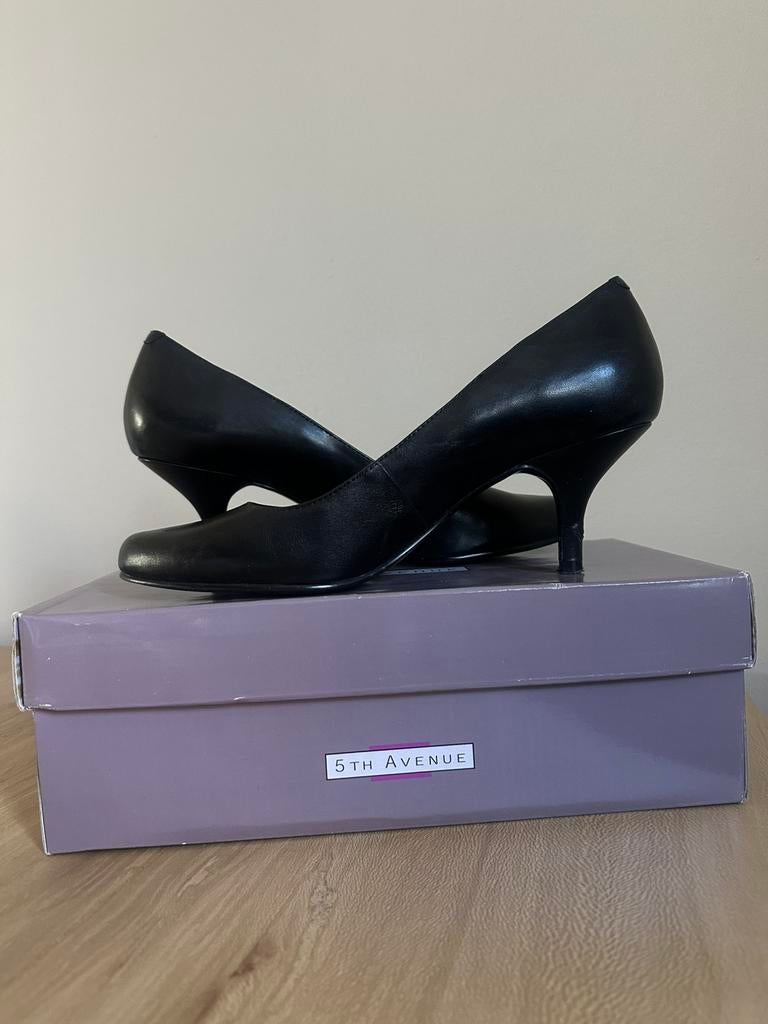 Zwarte pumps, Pumps, Zwart, Ophalen of Verzenden, Zo goed als nieuw