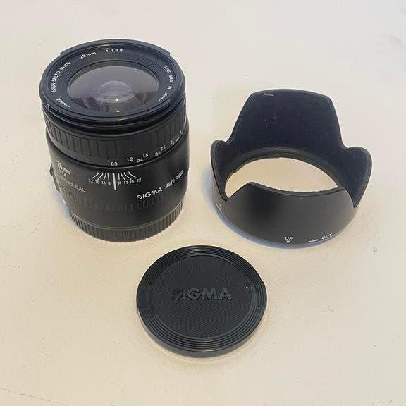 Sigma 28mm f/1.8 II | Canon EF / EF-S mount, Audio, Tv en Foto, Fotografie | Lenzen en Objectieven, Zo goed als nieuw, Ophalen of Verzenden