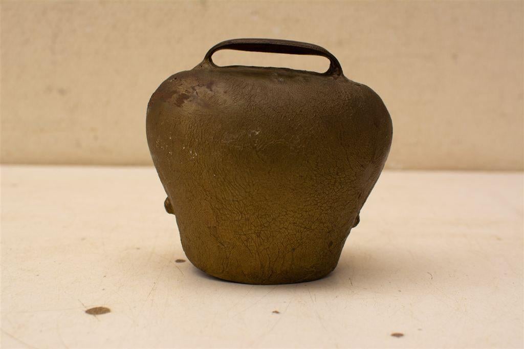 Koeienbel 39447, Dieren en Toebehoren, Hondenhalsbanden en Penningen, Gebruikt, Ophalen of Verzenden