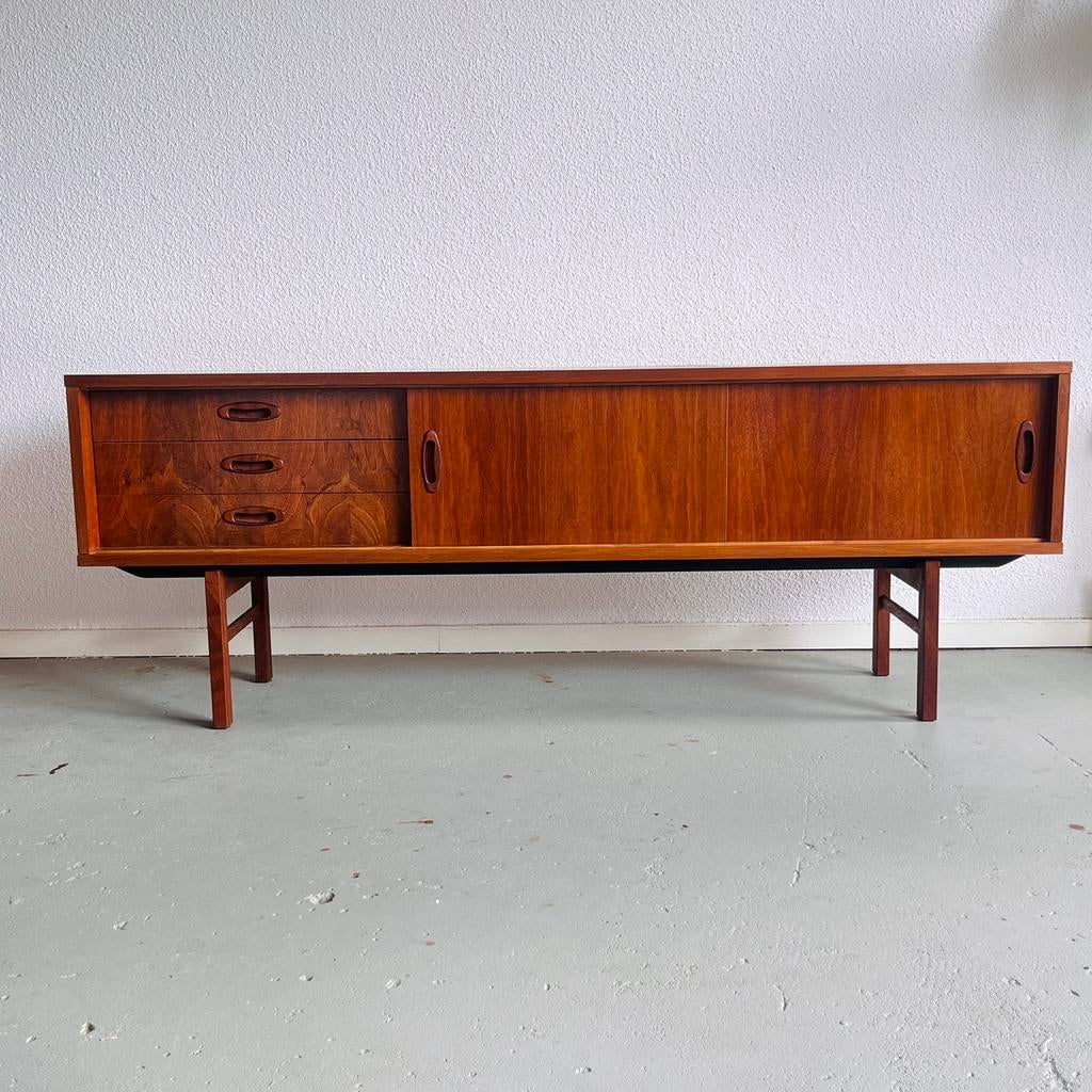 Mid-Century Modern Dressoir | Retro Teak Kast | Jaren '60, Huis en Inrichting, Kasten | Dressoirs, Ophalen, Zo goed als nieuw